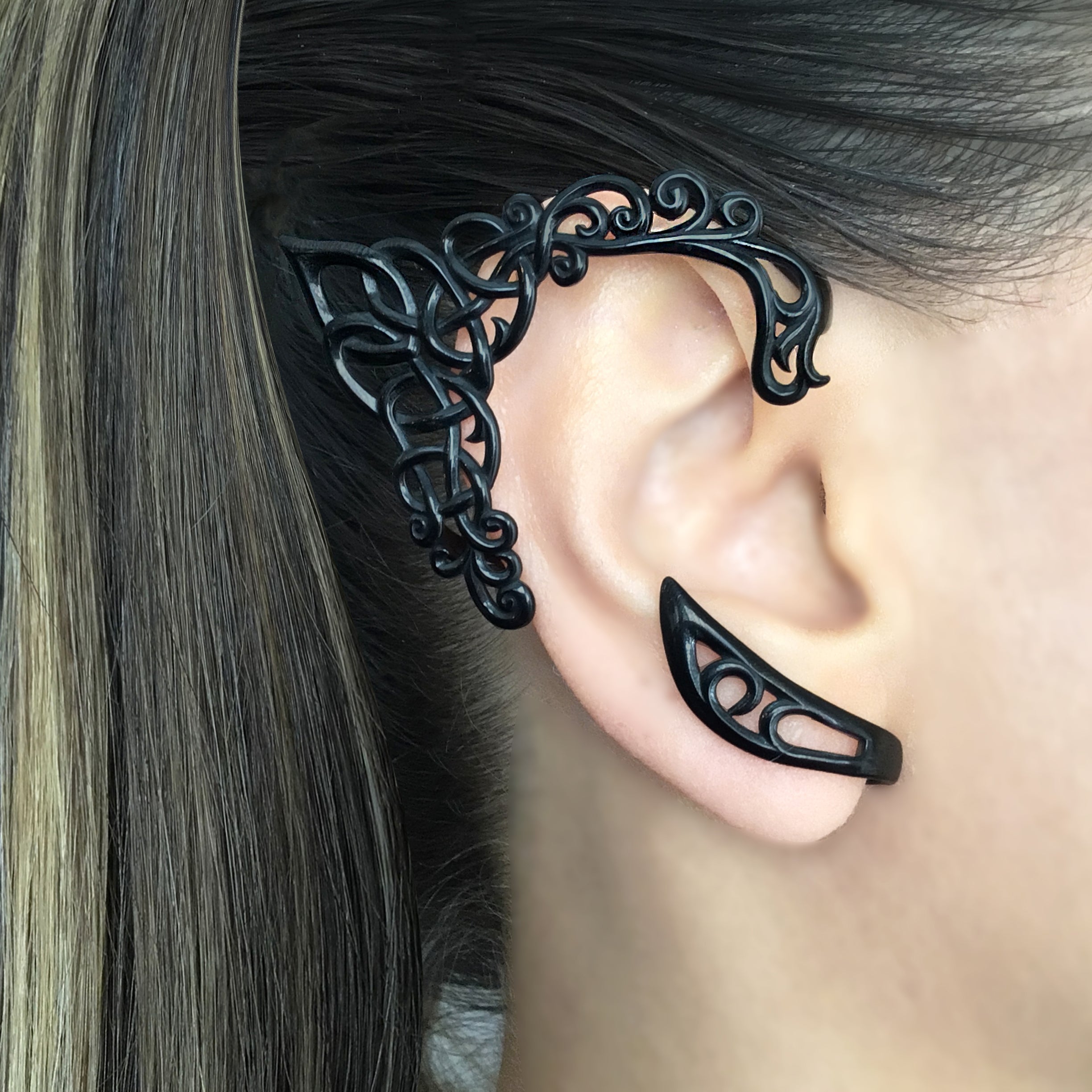 Intwine Elf ear cuff no piercing in Black