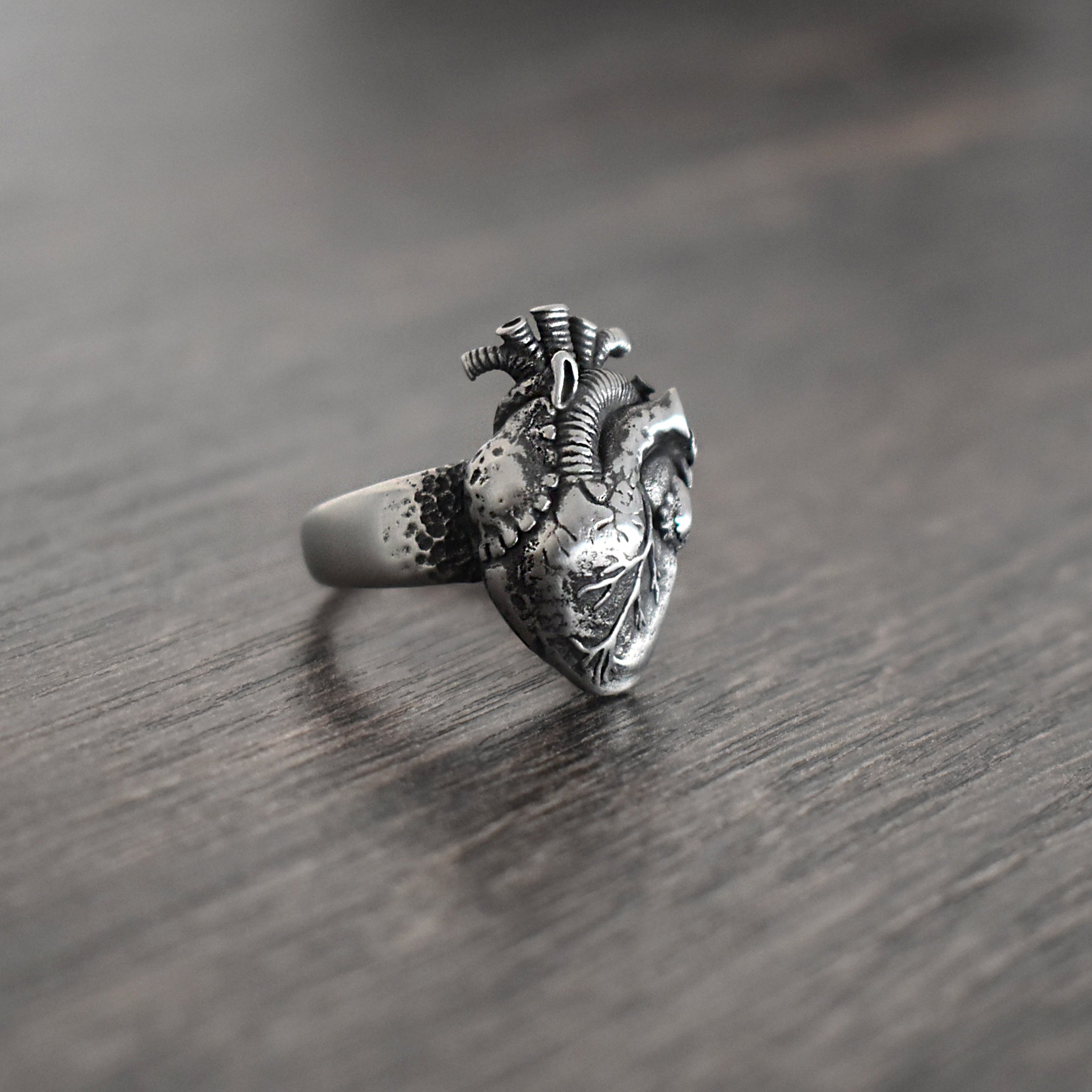 Anatomical Heart Ring