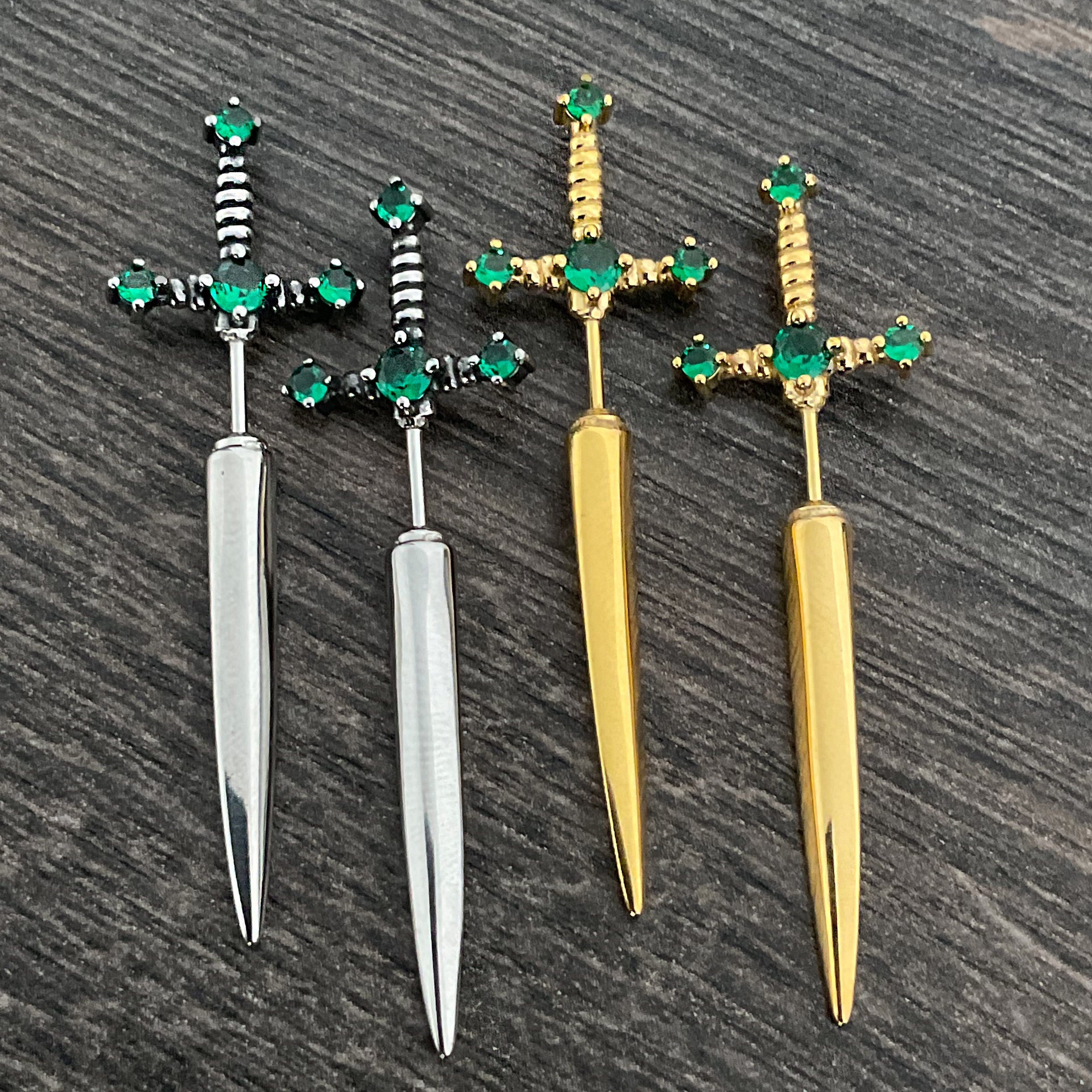 Kali Sword ear jacket with Green CZ