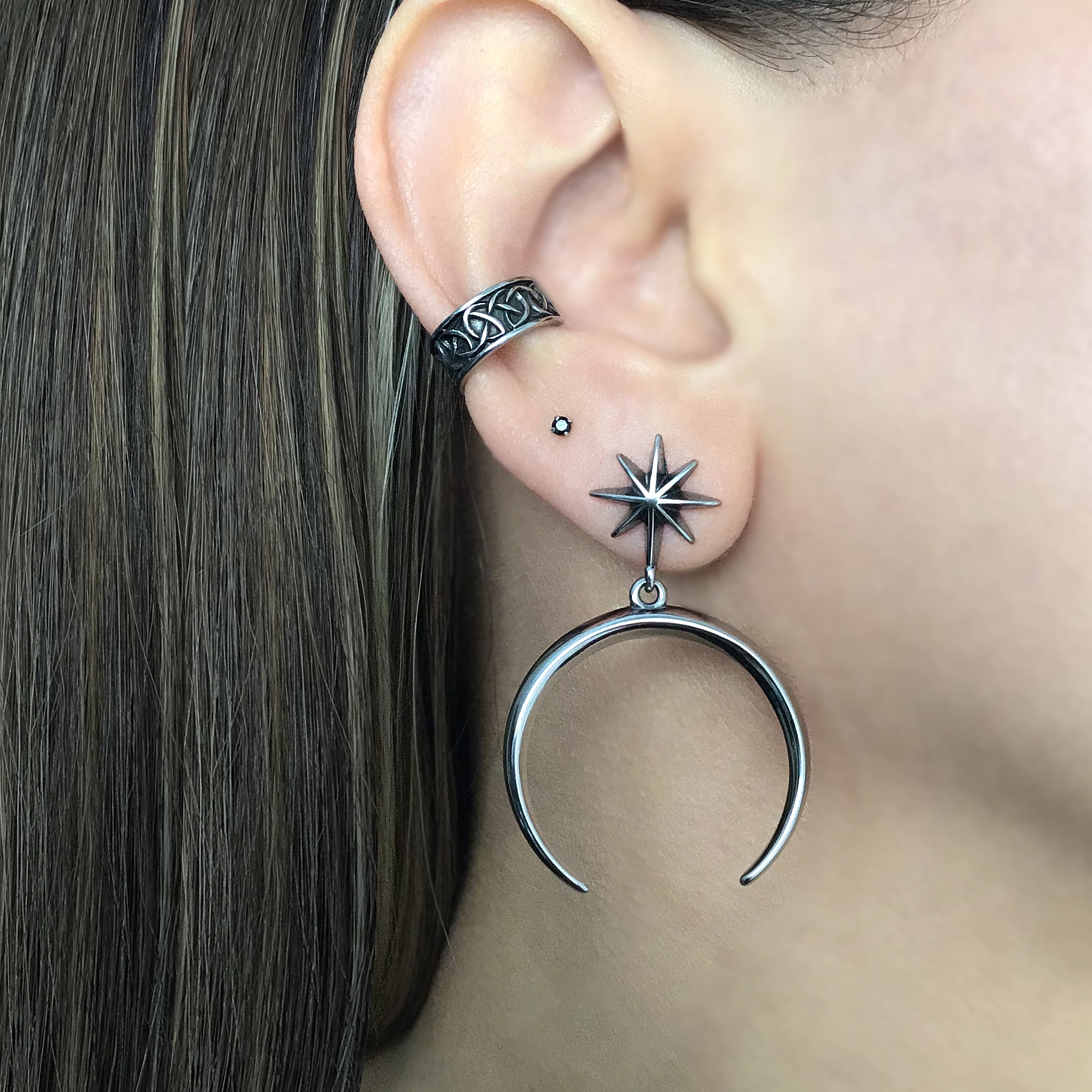 Star and moon stud earrings in Silver