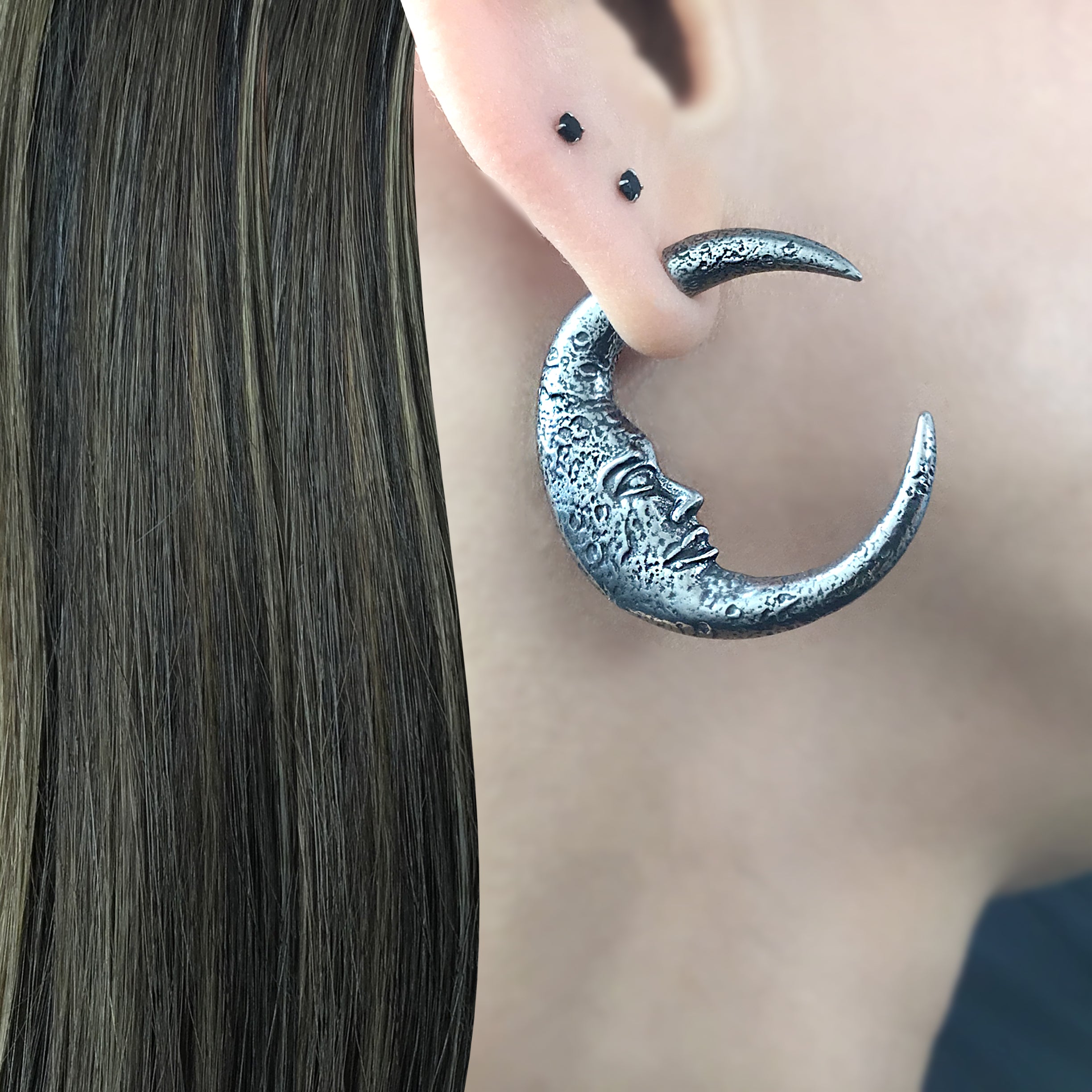 Moon with face ear jacket