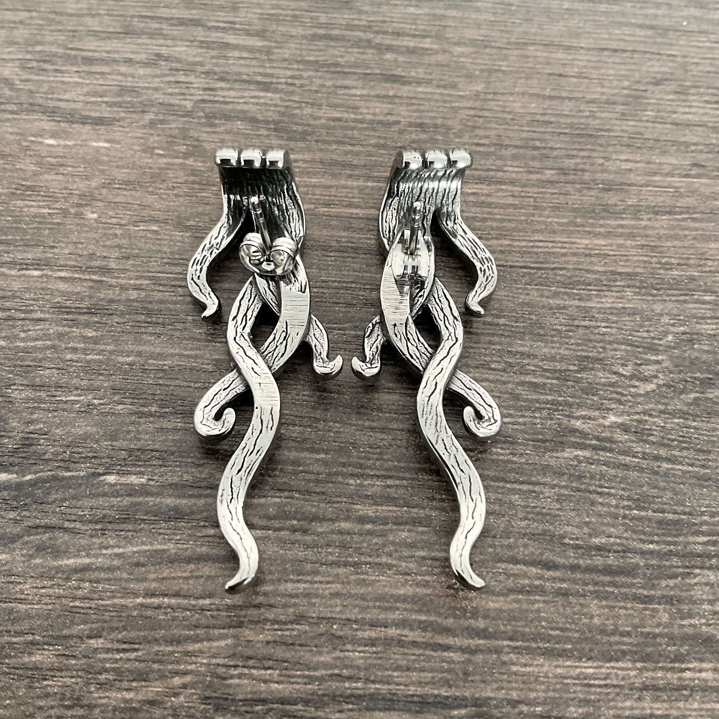 Octopus Ear hook earrings in Silver