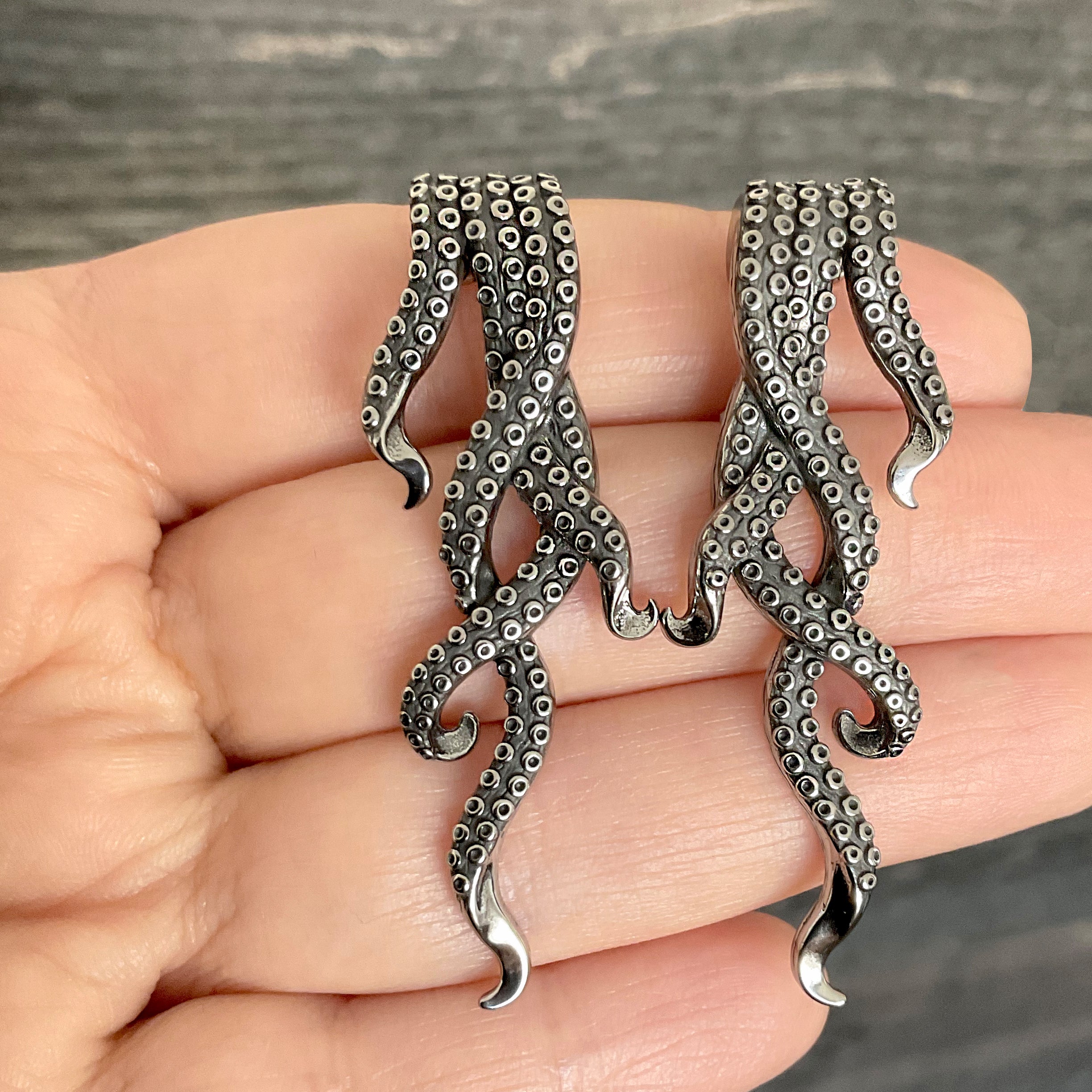 Octopus Ear hook earrings in Silver