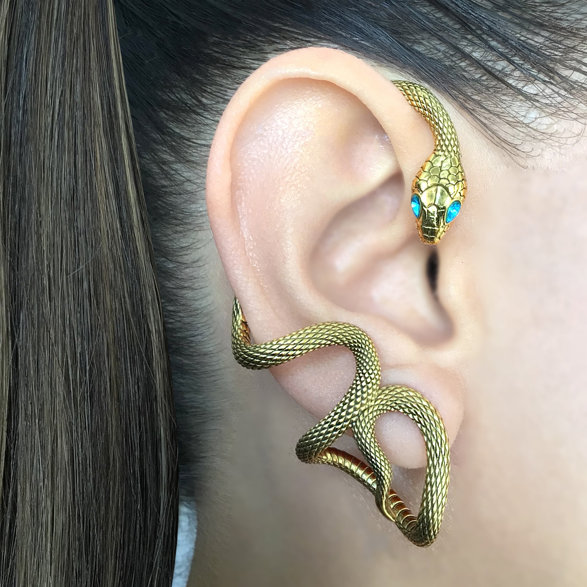 Snake ear wrap with Aquamarine Cz stones in Black