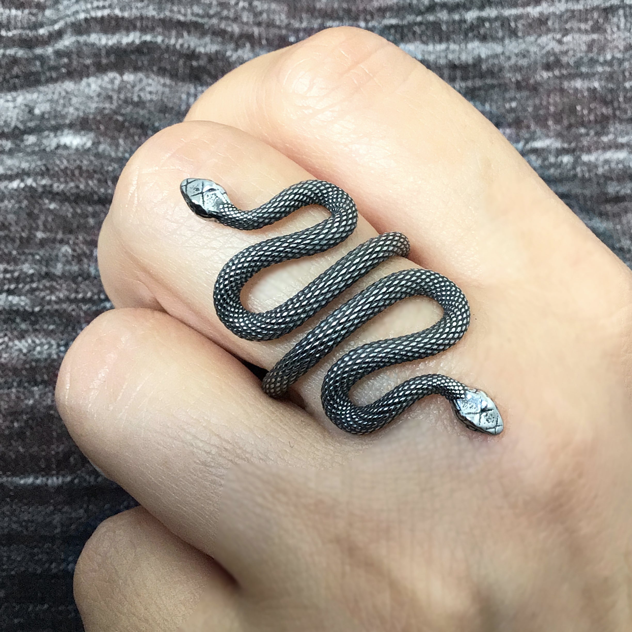 Snake with two heads ring