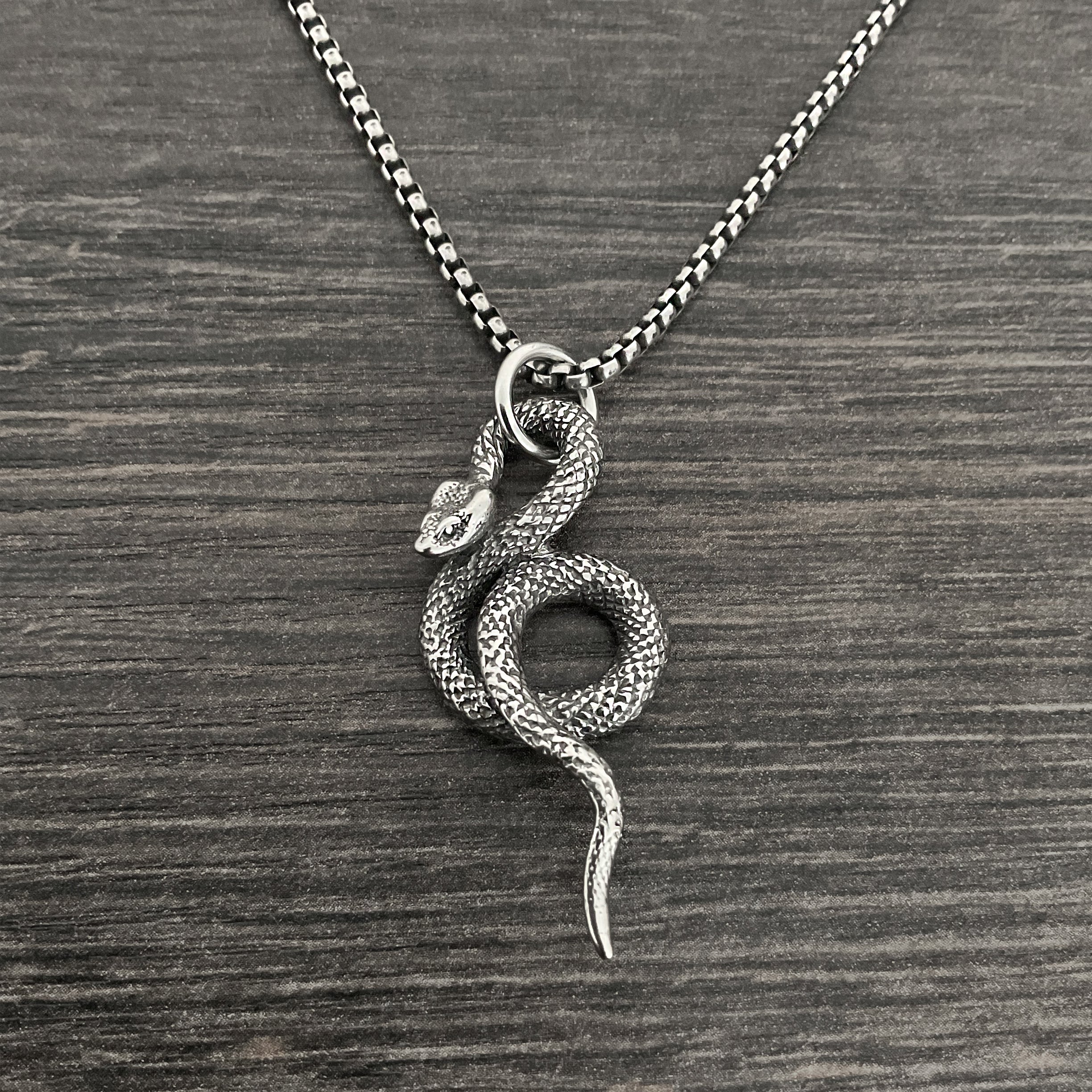 Igra Snake necklace