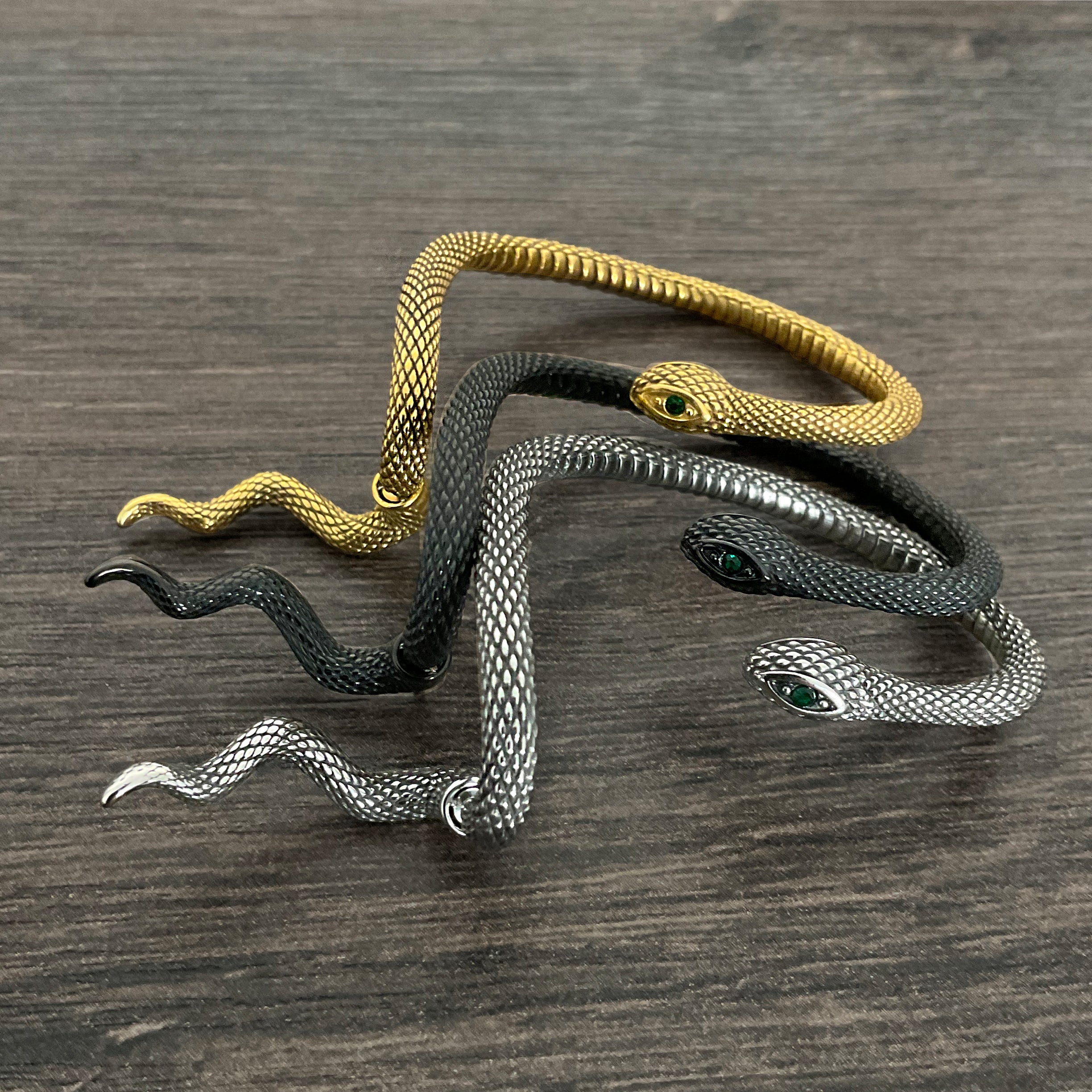 Lily Snake ear wrap