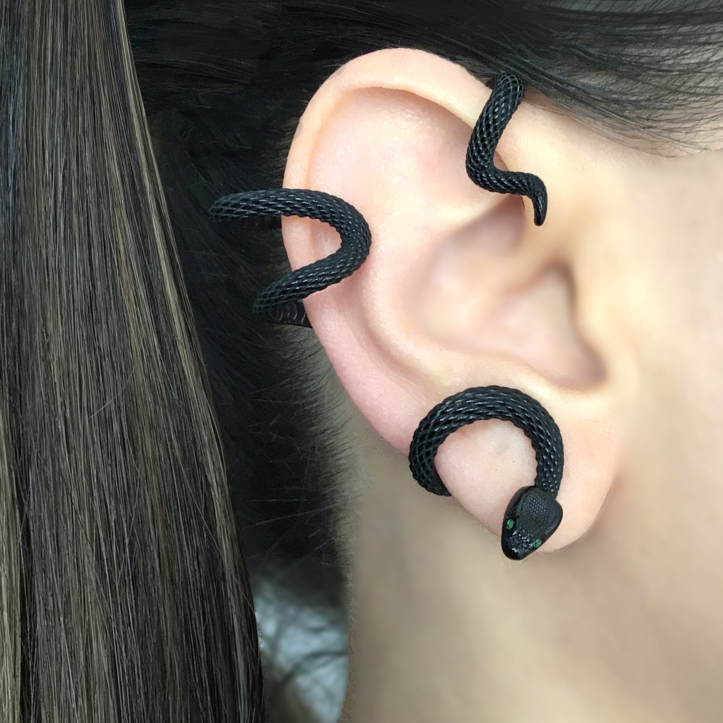 Wrapped Snake no piercing ear cuff