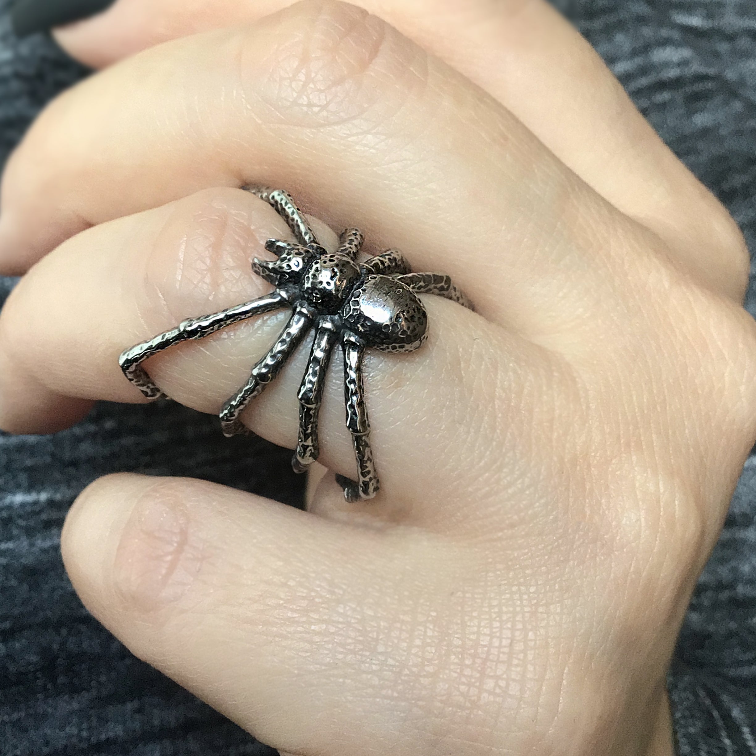 Wide Spider ring