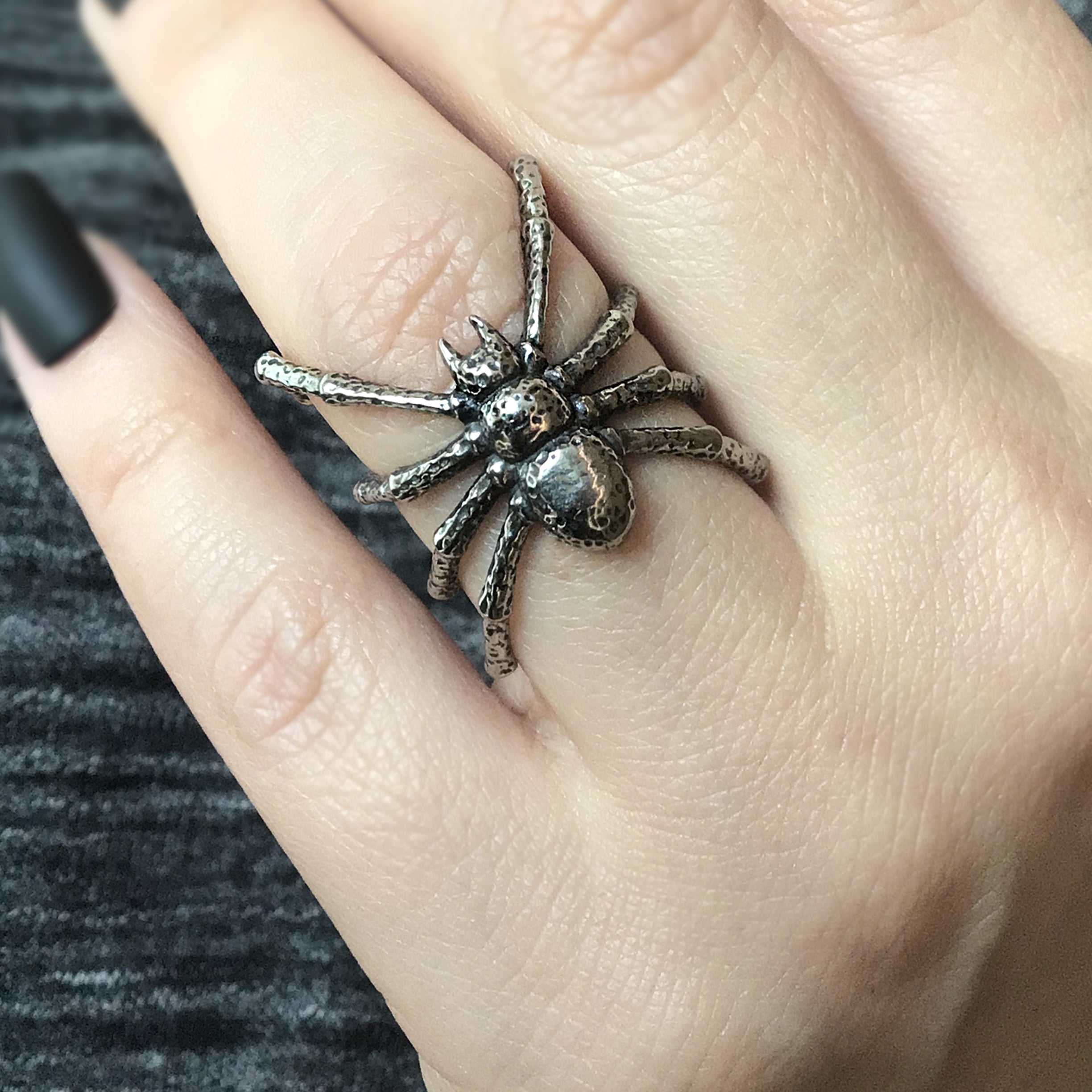 Wide Spider ring