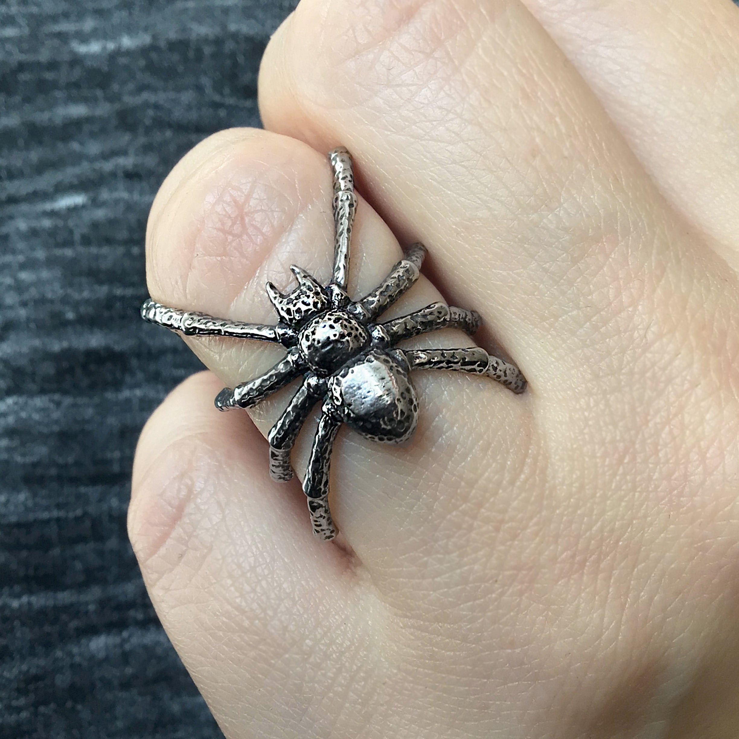 Wide Spider ring