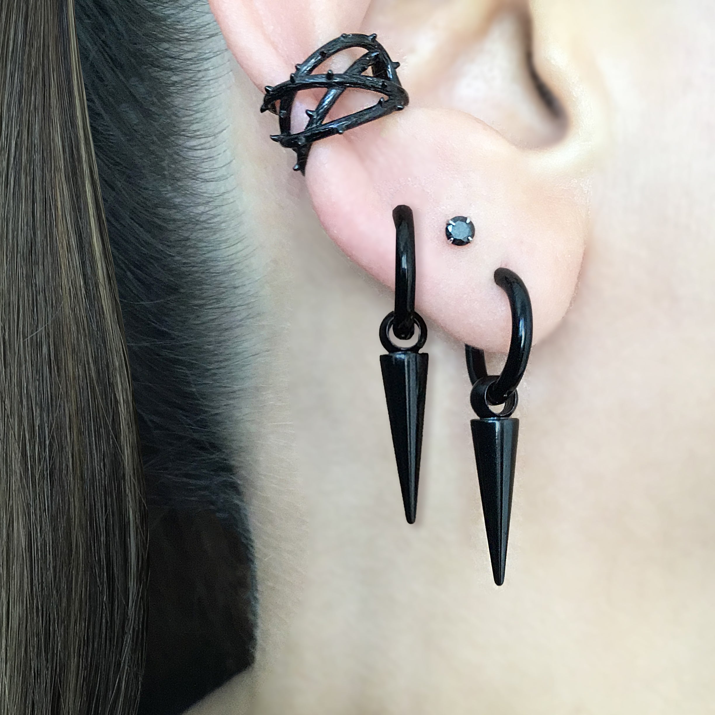 Minimalistic Spike hoop earrings