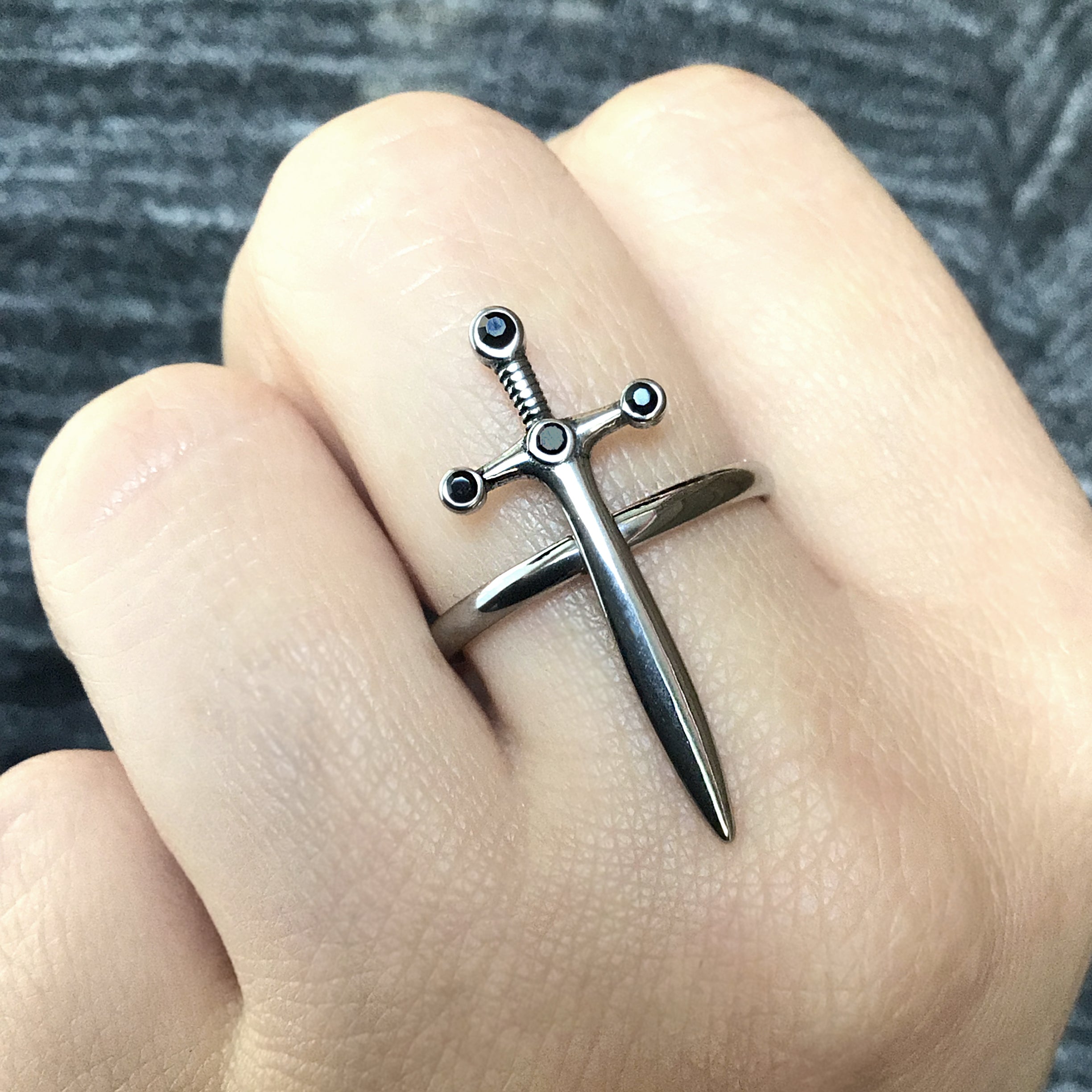 Dagger ring