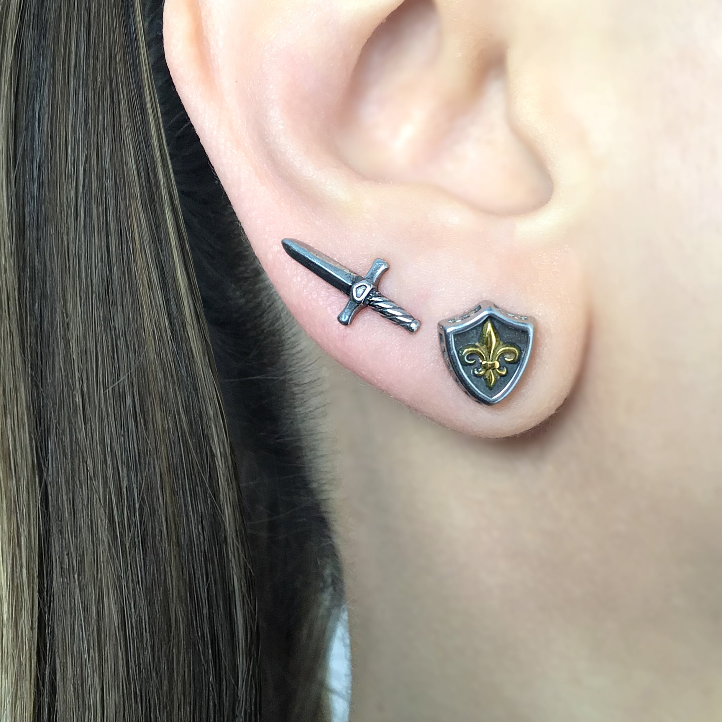 Sword and Shield stud earrings in Black