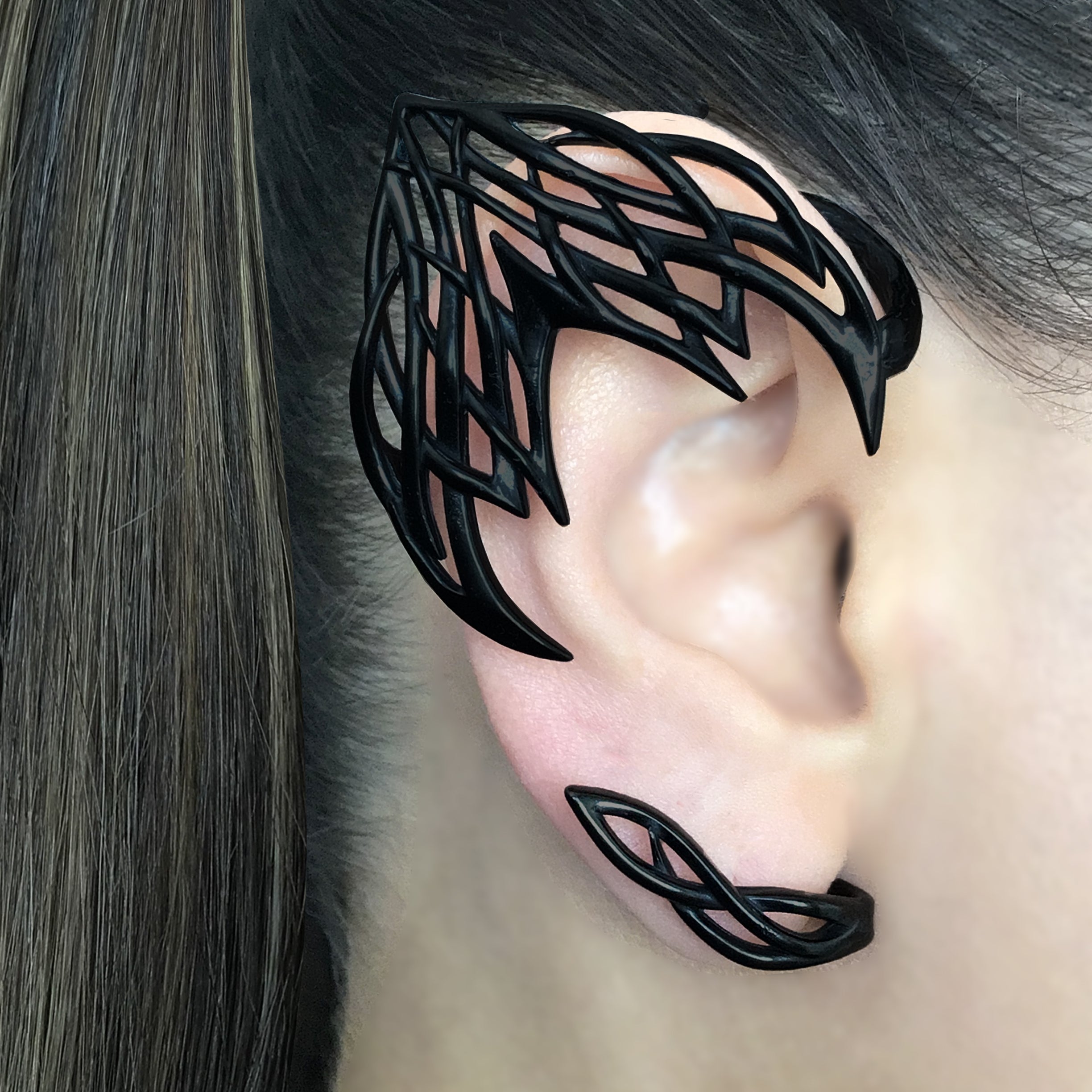 Cyber Elf ear cuff no piercing in Black